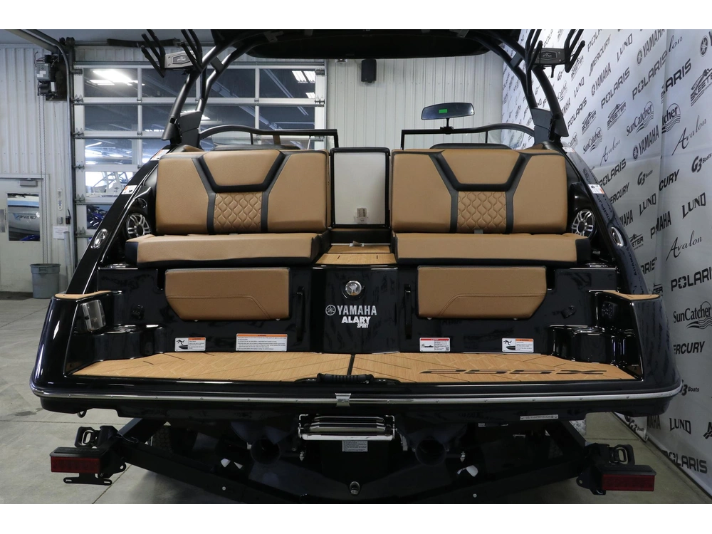 2026 Yamaha 255xd alt