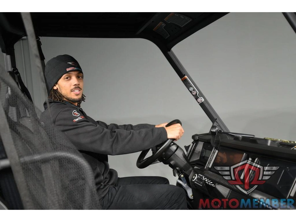 2026 Can-am Defender Xt Hd11 With 10.25 In.display Dark Wildland Camo alt