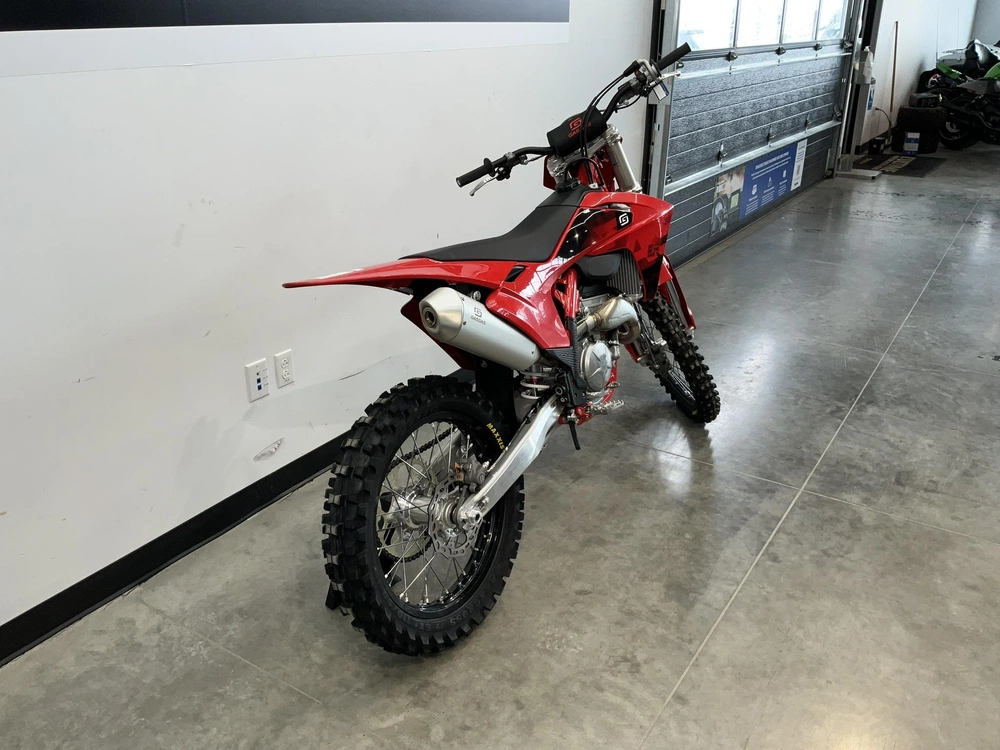 Gas Gas Mc 250f 2026 alt