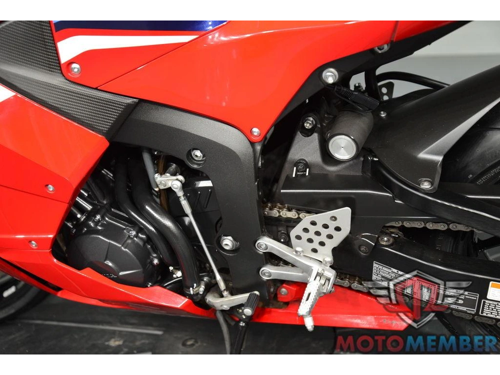 2024 Honda Cbr600rr alt