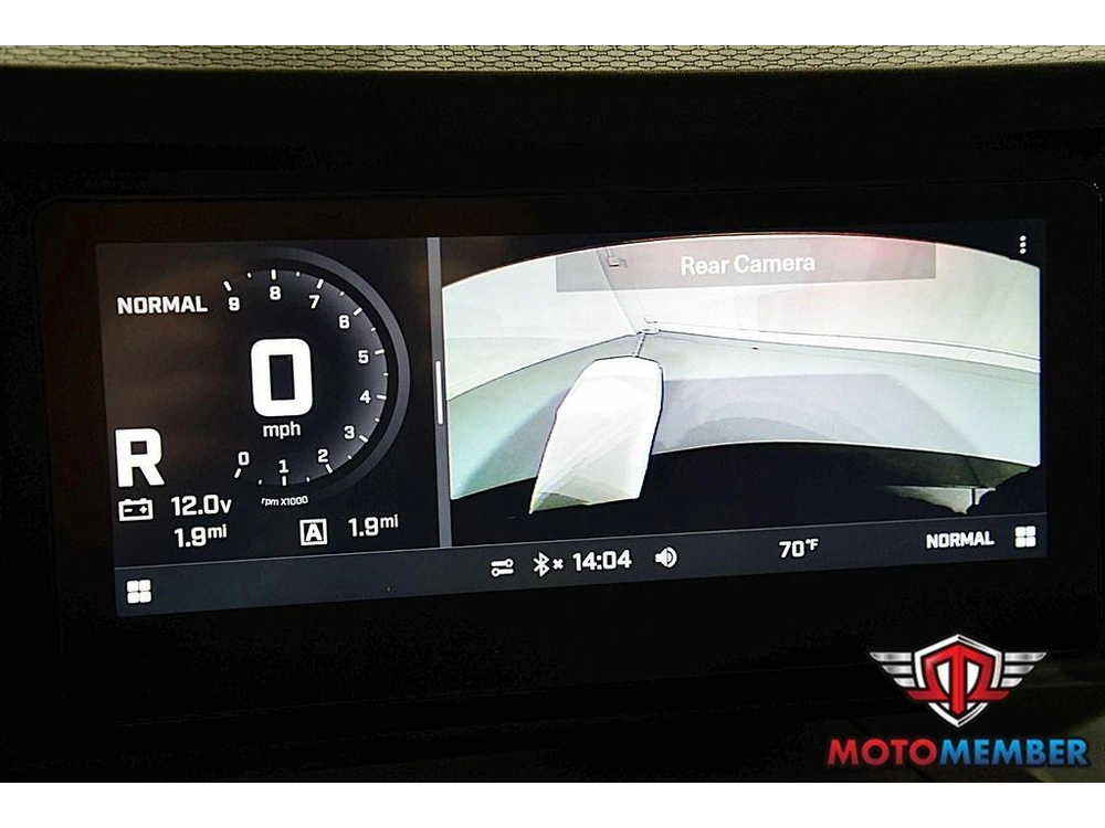 2026 Can-am Defender Max Xt Cab Hd11 With 10.25 In. Infotainment alt