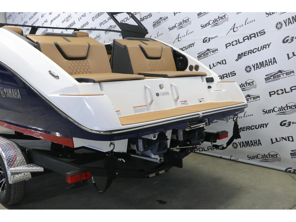 2026 Yamaha 222sd alt