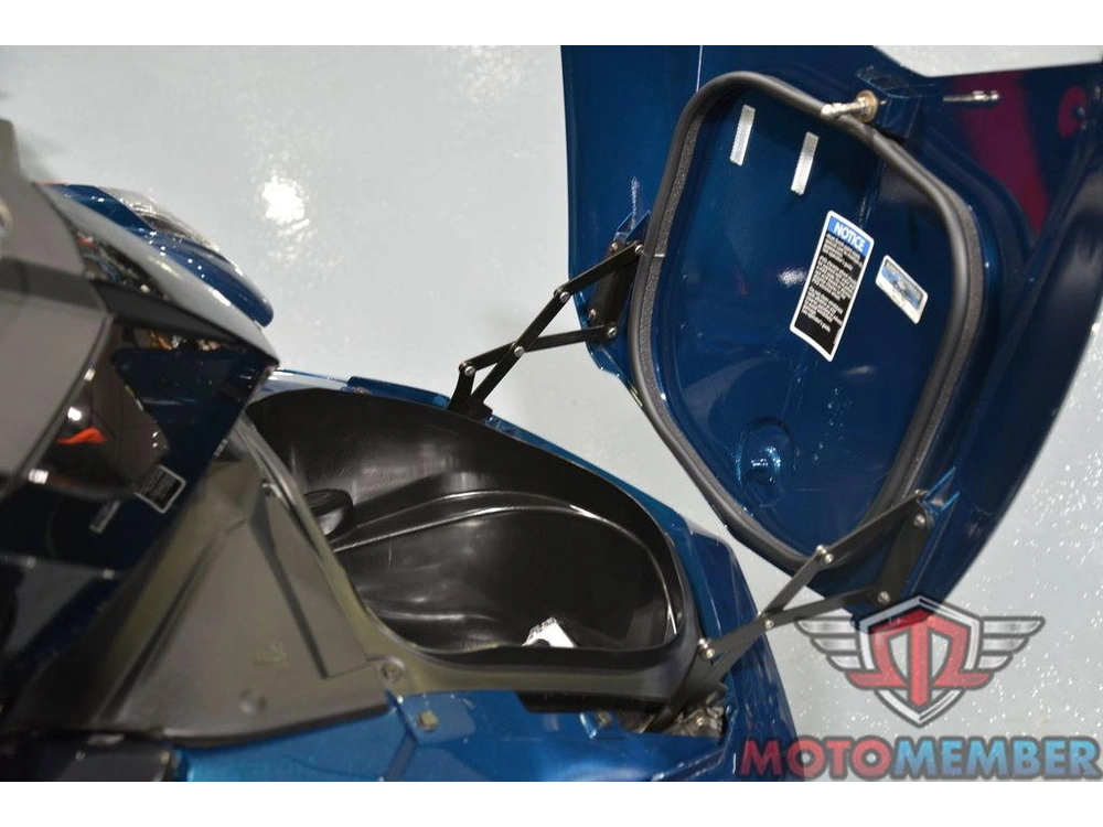 2023 Can-am Spyder F3-t Rotax 1330 Ace alt