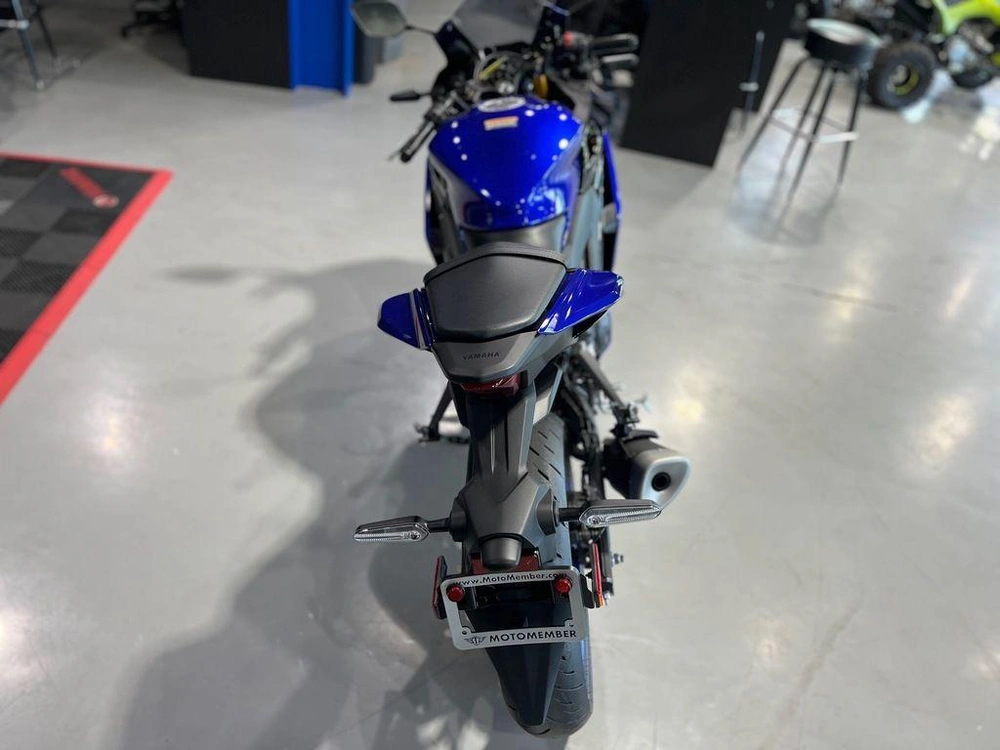2025 Yamaha Yzf-r3 alt