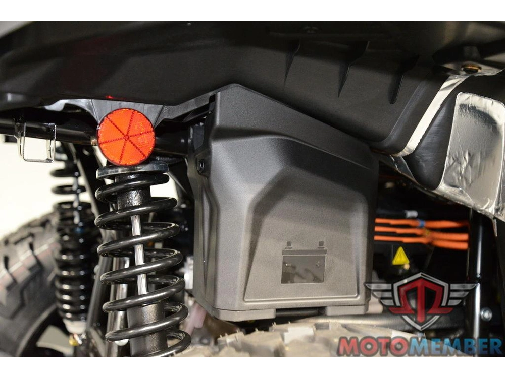 2026 Can-am Outlander Electric Max alt