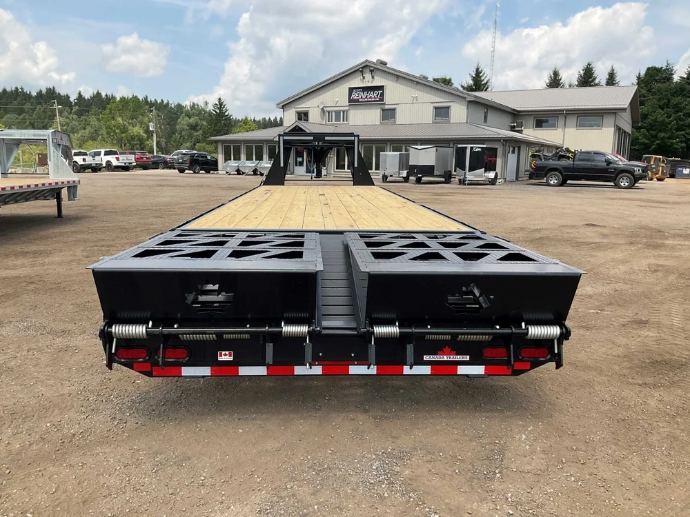 2026 Canada Trailers 8.5x30 10.5 Ton Gooseneck Equipment Trailer alt