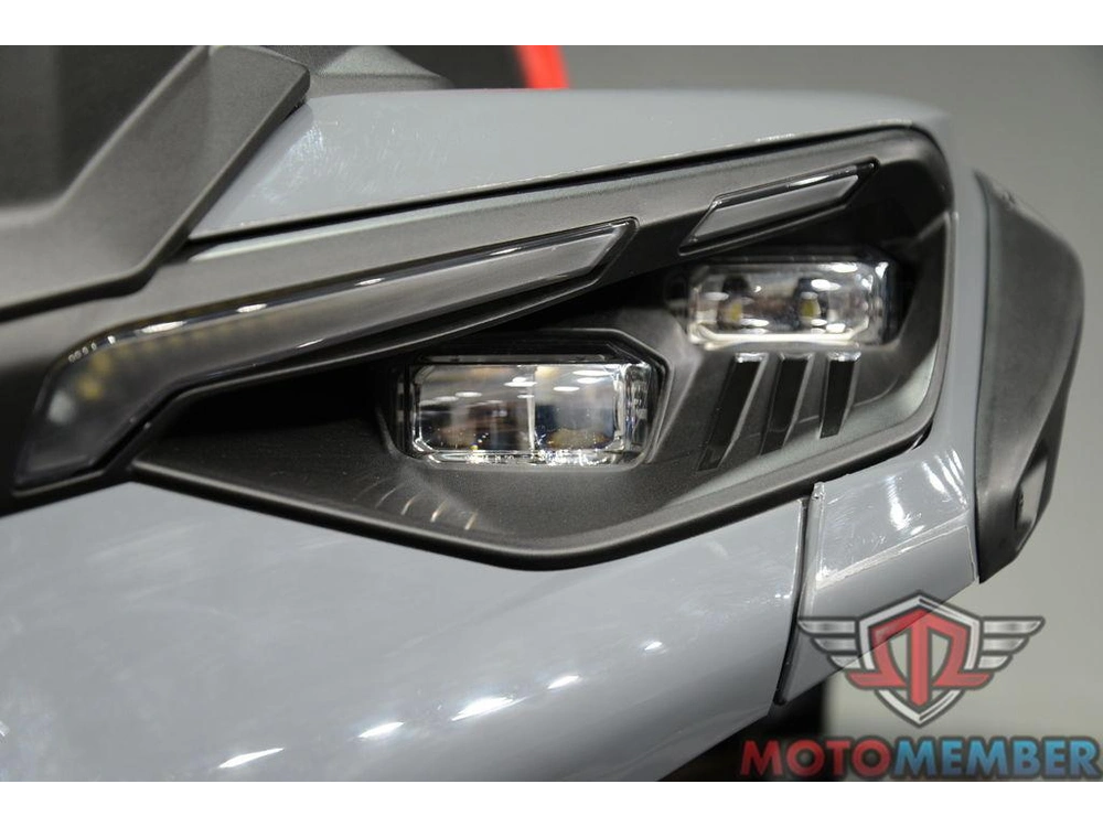 2025 Can-am Outlander X Mr 1000r Granite Grey & Legion Red alt