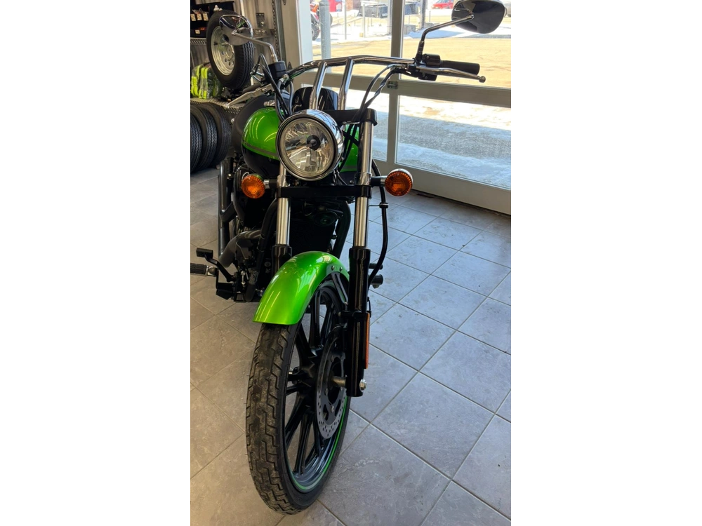 Kawasaki Vulcan Custom 900 2018 alt