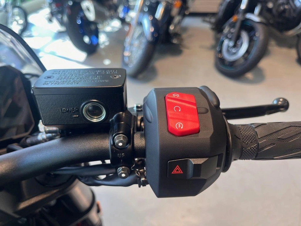 2026 Suzuki Gsx-8tt alt