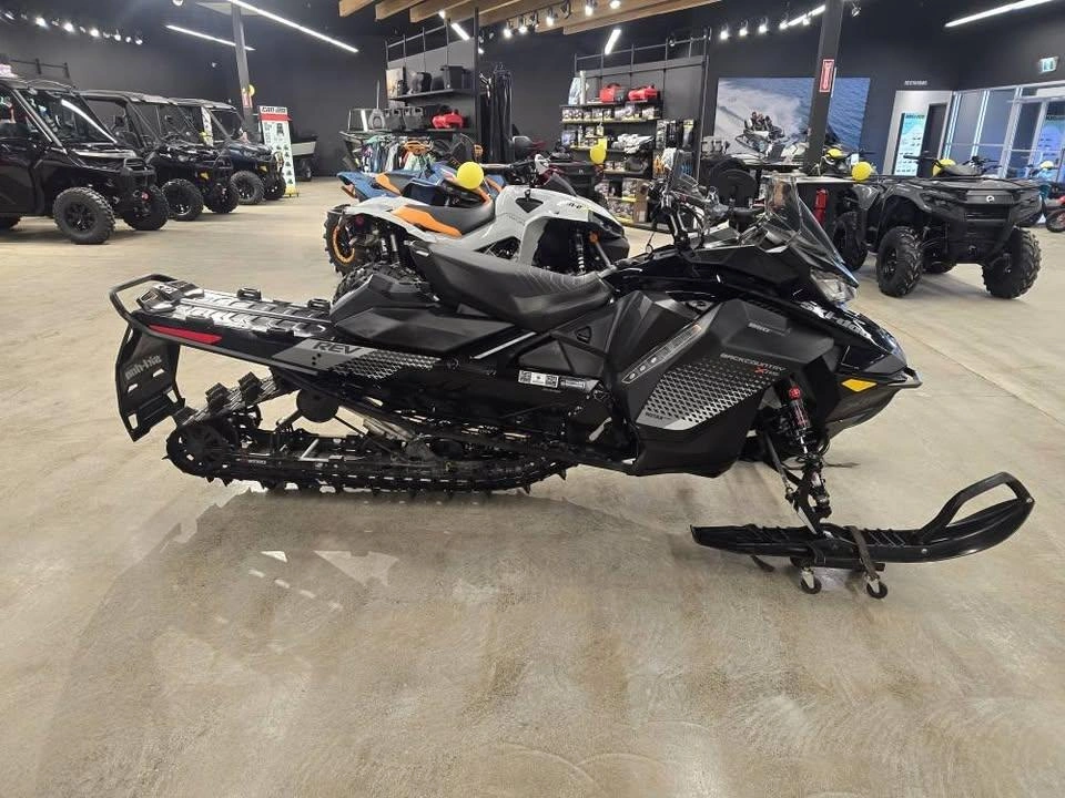 2019 Ski-doo Backcountry X-rs alt