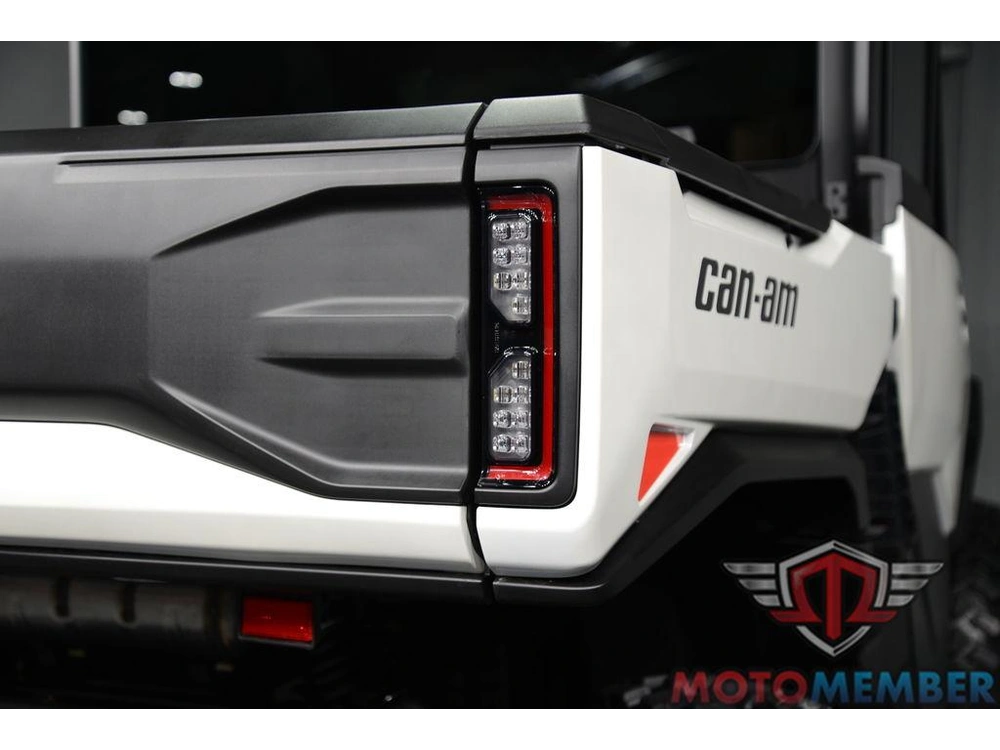 2026 Can-am Defender Limited Hd11 alt