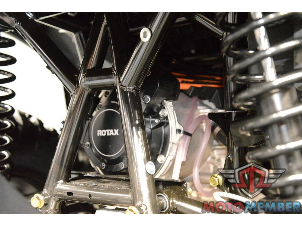 2026 Can-am Outlander Electric Max alt