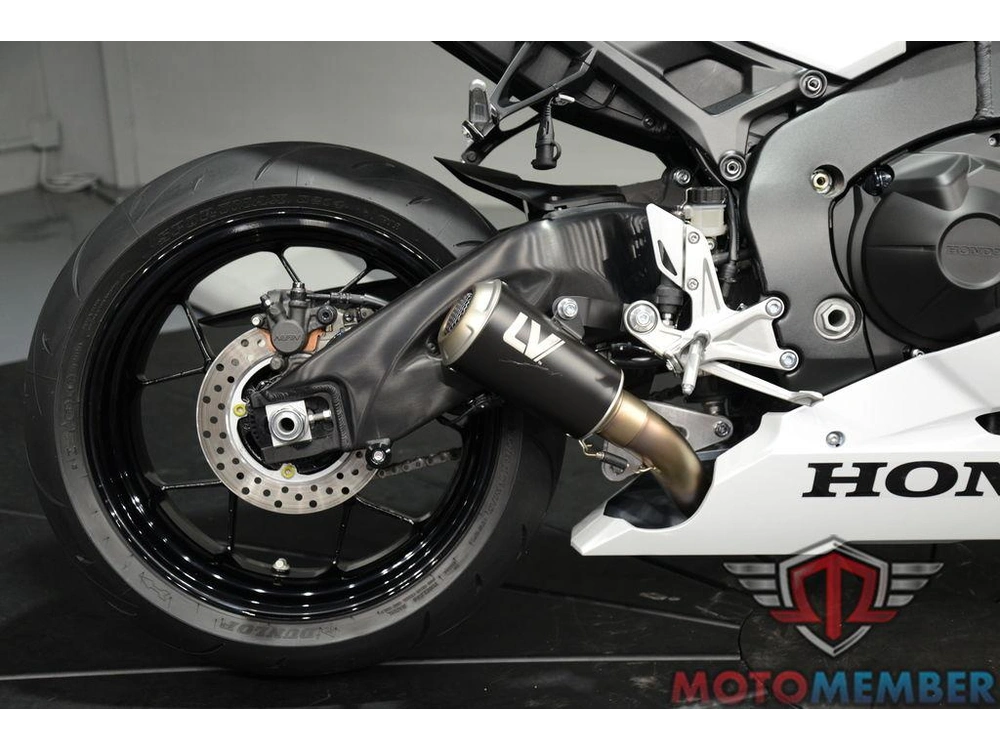 2026 Honda Cbr1000rr alt