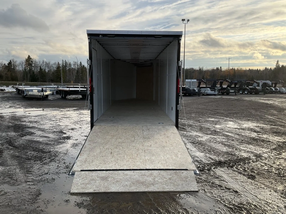 2026 Xcel Trailers 7x22 Plus 5 V-nose Aluminum Snowmobile alt