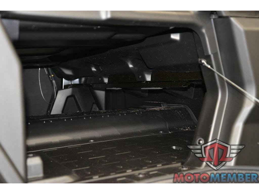 2025 Can-Am Defender PRO Limited HD10 for Sale