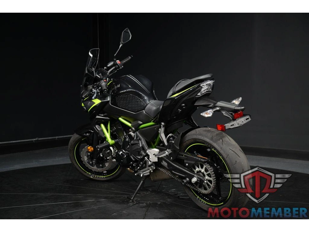 2022 Kawasaki Z650 alt