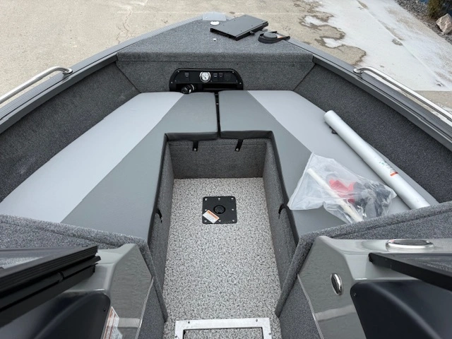 2025 Mirrocraft Holiday 1768 alt