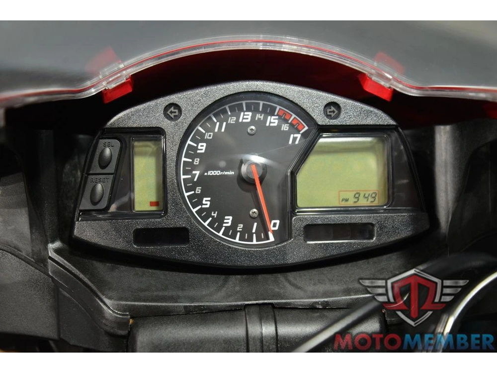 2024 Honda Cbr600rr alt