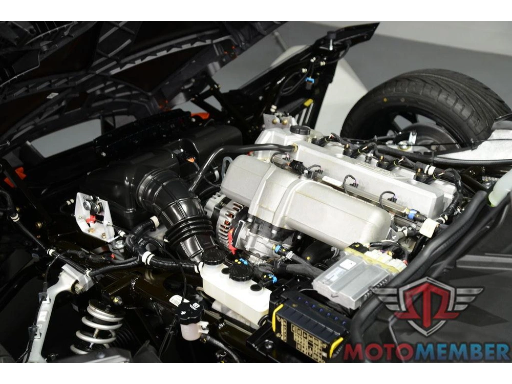 2024 Slingshot Slingshot® Sl Volt Orange alt