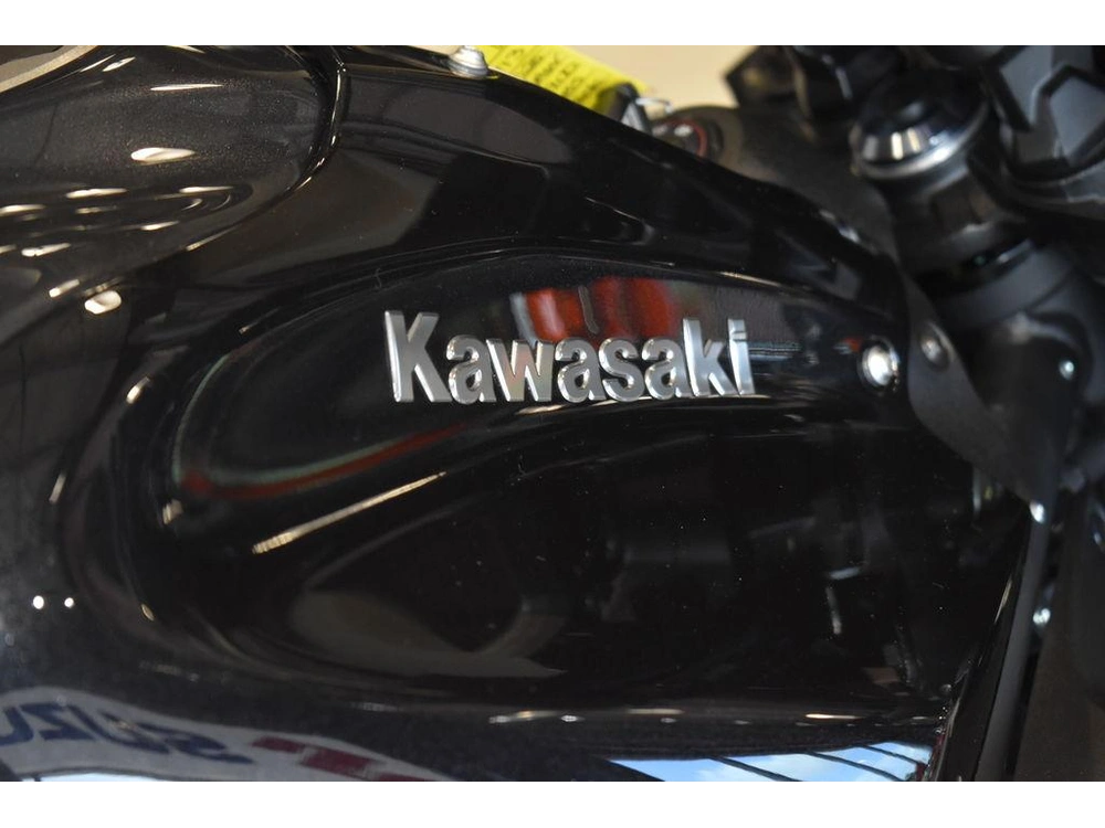 2025 Kawasaki Z900 Abs Metallic Spark Black/metallic Carbon Gray alt