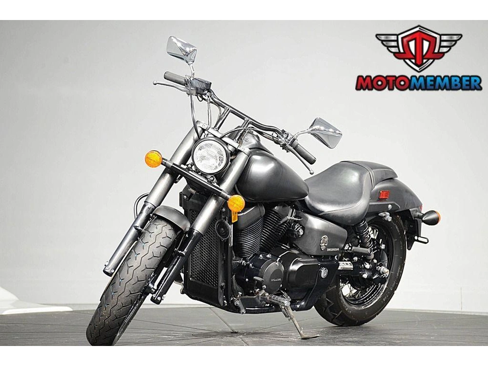2022 Honda Shadow Phantom alt