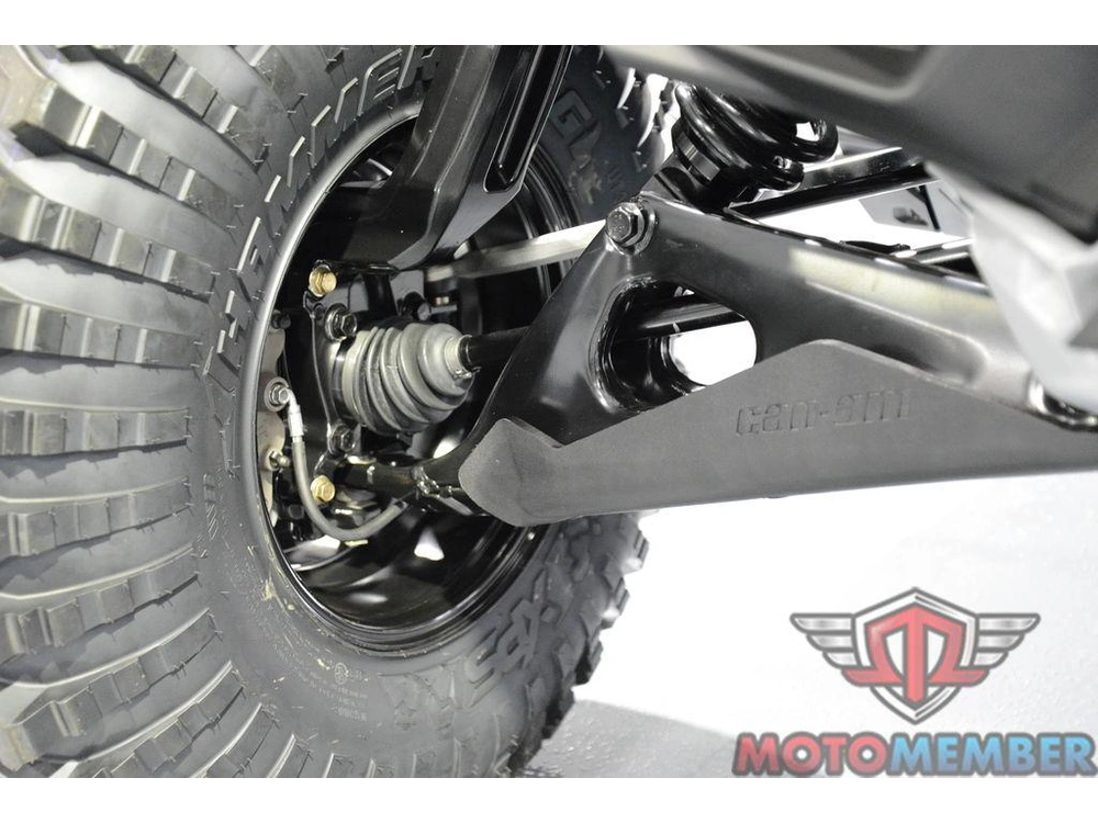 2026 Can-am Maverick R Max X Rc With Smart-shox alt