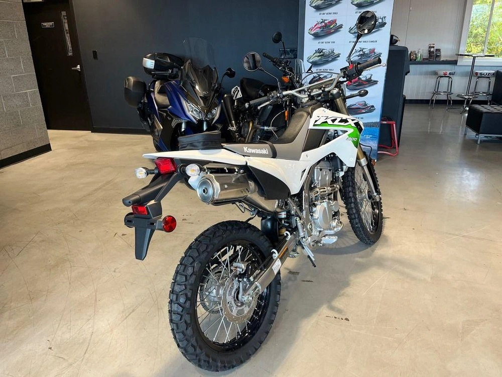 2026 Kawasaki Klx®300 alt