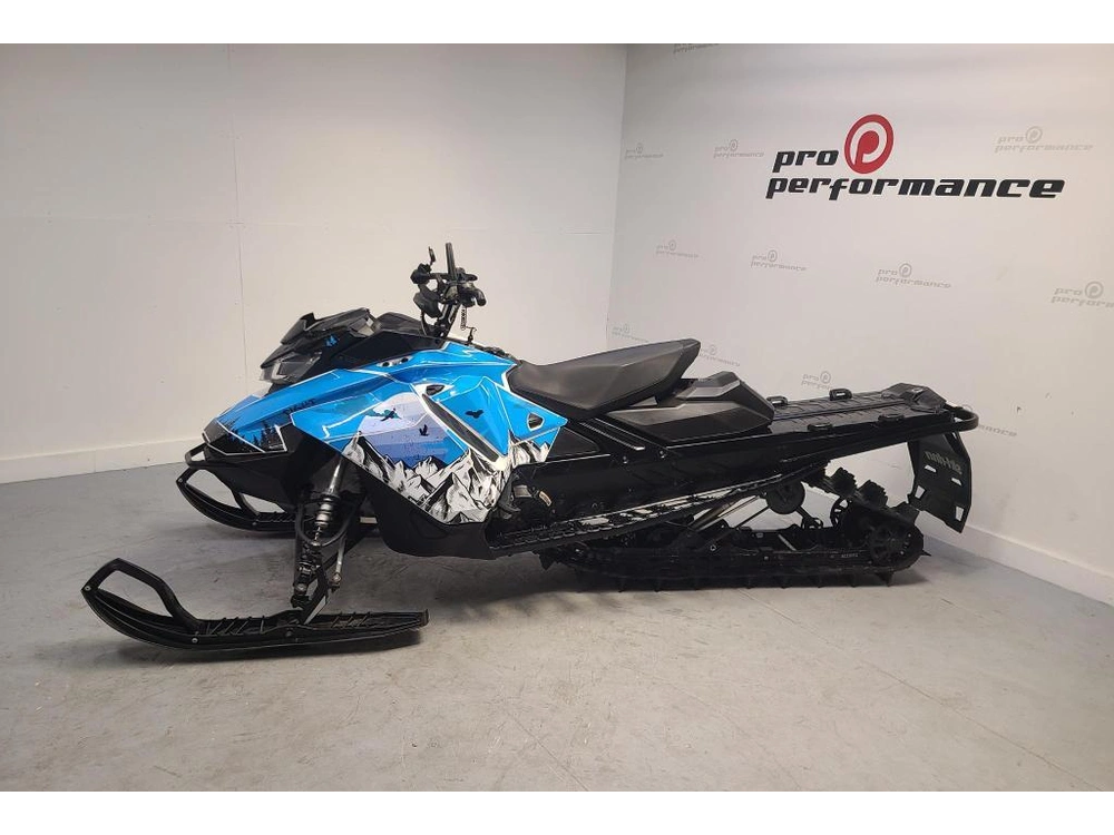 2019 Bombardier Backcountry 850 alt