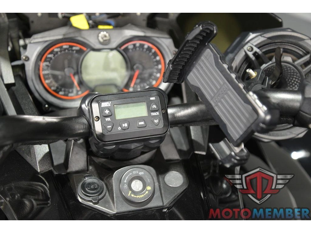 2017 Can-am Spyder® F3 6-speed Semi-automatic (se6) alt