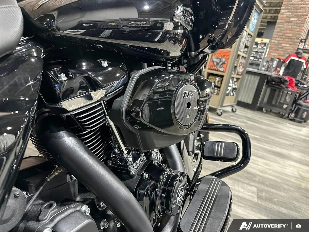 2026 Harley-davidson Road Glide alt