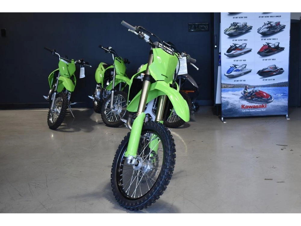 2025 Kawasaki Kx™450 alt