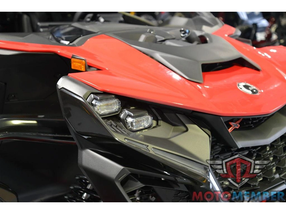 2025 Can-am Maverick R Max X Legion Red alt