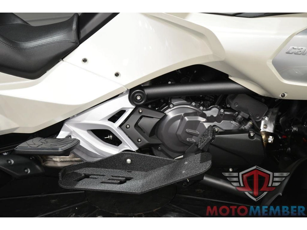 2026 Can-am Spyder F3 Limited Platine alt