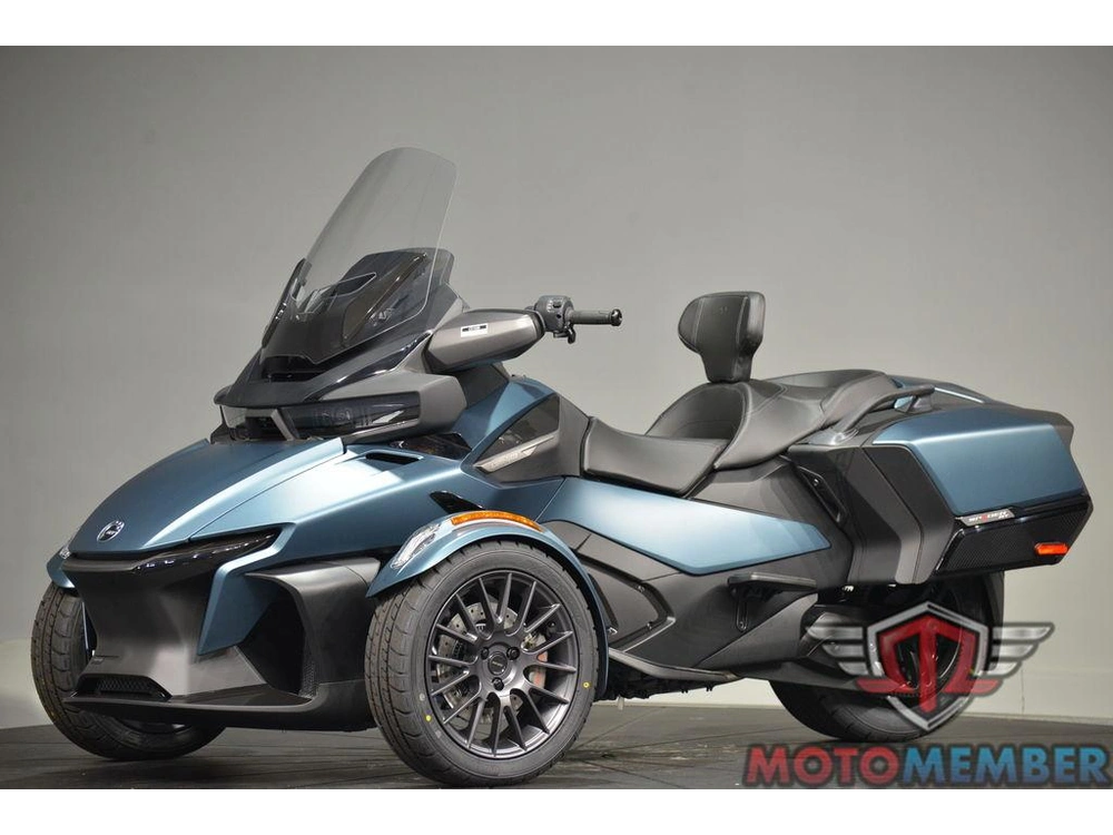 2026 Can-am Spyder Rt alt