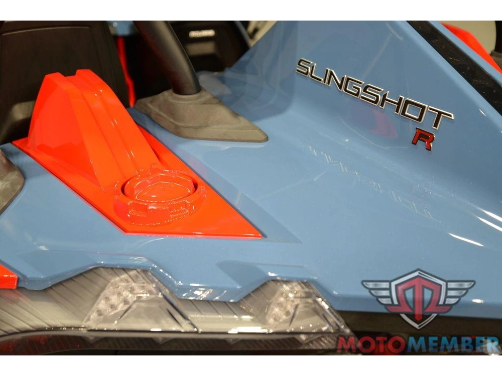 2025 Slingshot Slingshot® R Royal Red Blue alt