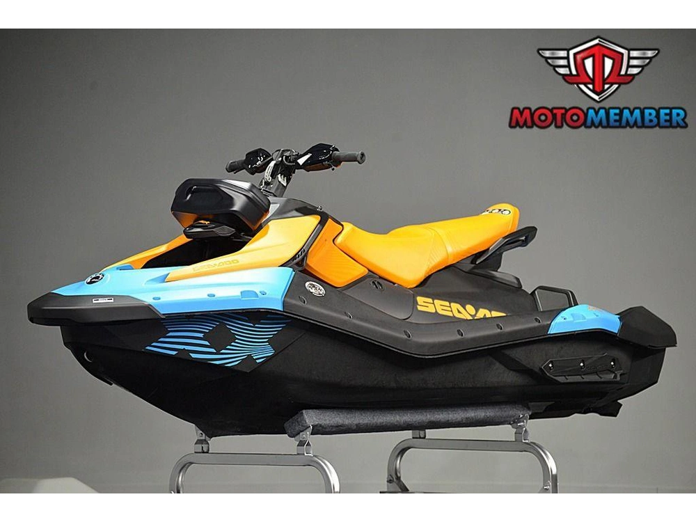 2026 Sea-doo Spark™trixx For 3 Rotax® 900 Ace™ - 90 Ibr And Audio alt