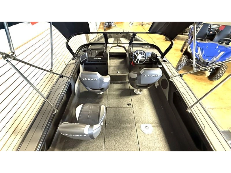 2026 Lund Boat Co 1875 Crossover Xs Sport alt