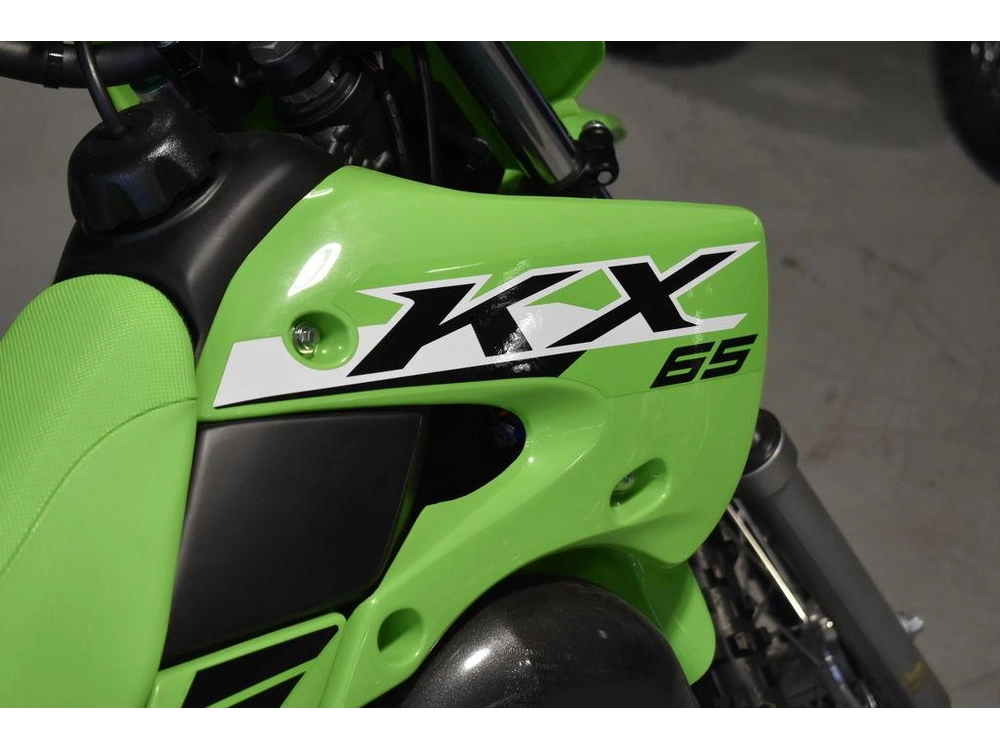 2025 Kawasaki Kx™65 alt