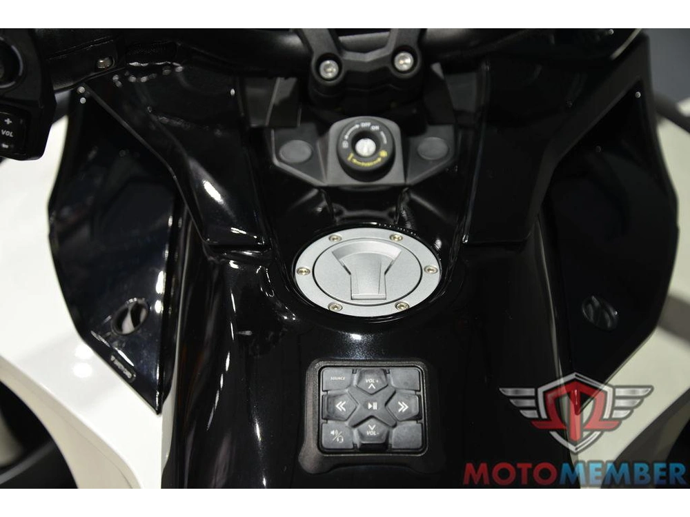 2023 Can-am Spyder F3-t Rotax 1330 Ace alt