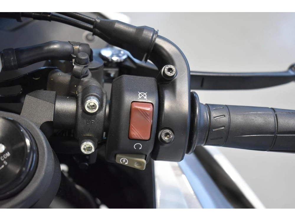 2025 Kawasaki Ninja® Zx™-6r alt