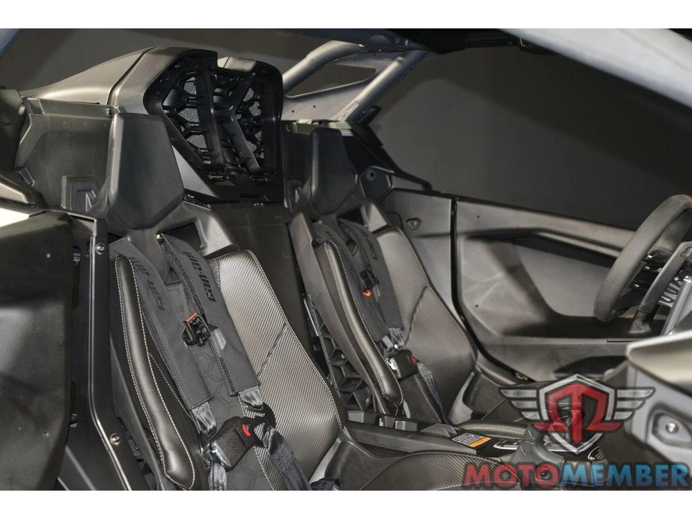 2025 Can-am Maverick R X Rs With Smart-shox alt