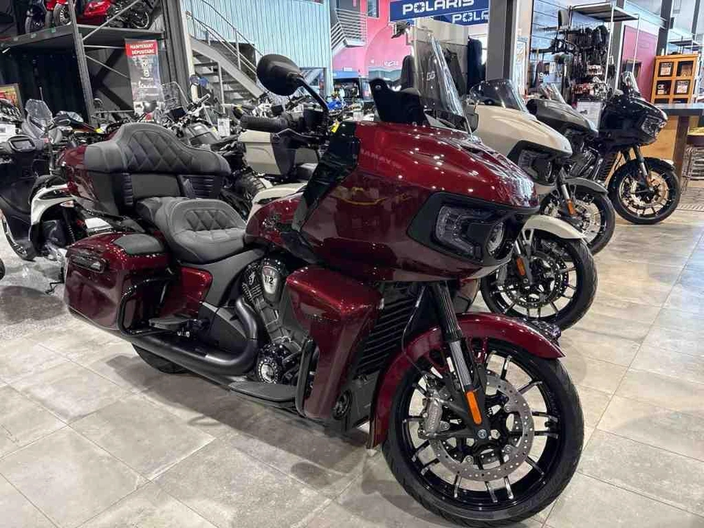 2026 Indian Motorcycle Pursuit Dark Horse + 112 & Audio Package alt