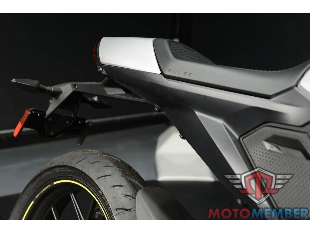 2025 Can-am Pulse '73 alt