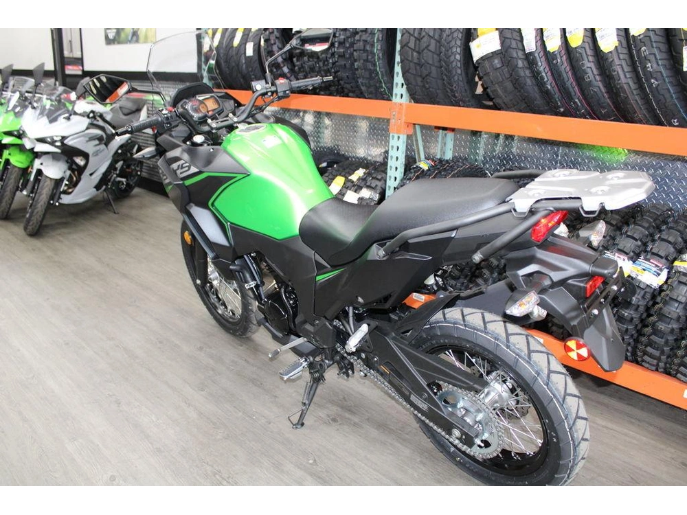 2025 Kawasaki Versys®-x 300 Abs alt