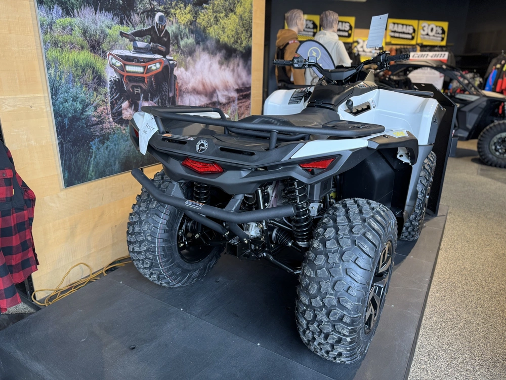 2026 Can-am Outlander Electric alt