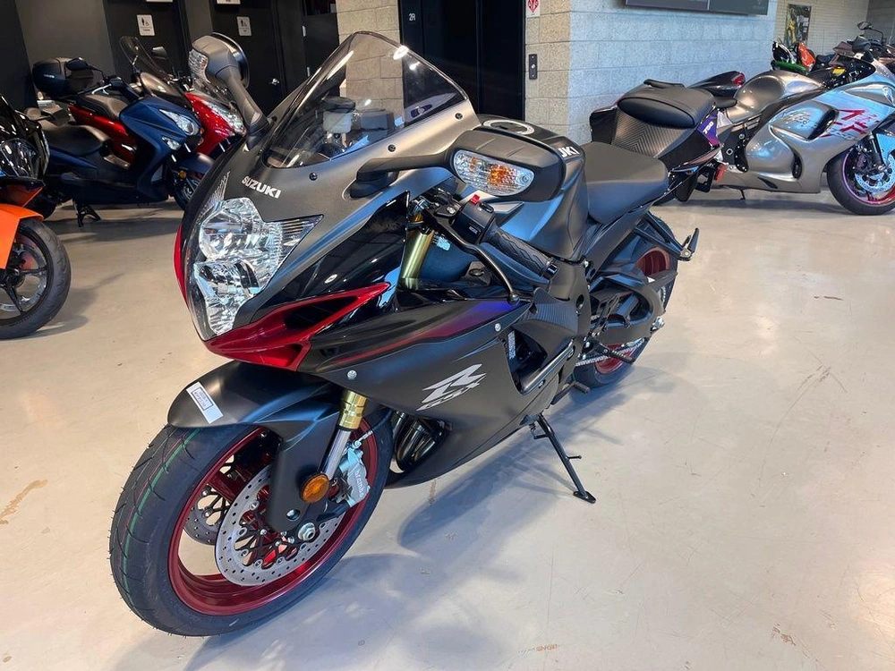 2026 Suzuki Gsx-r750 alt