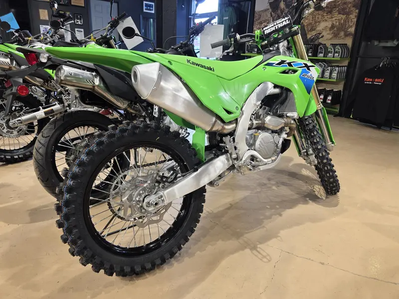2026 Kawasaki KX™250 thumbnail 5