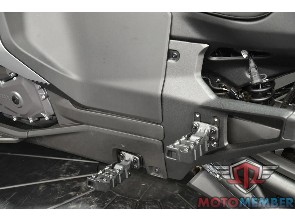 2026 Can-am Canyon alt