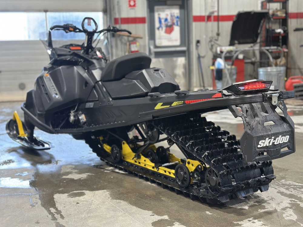 Ski-doo Tundra Le 2026 alt