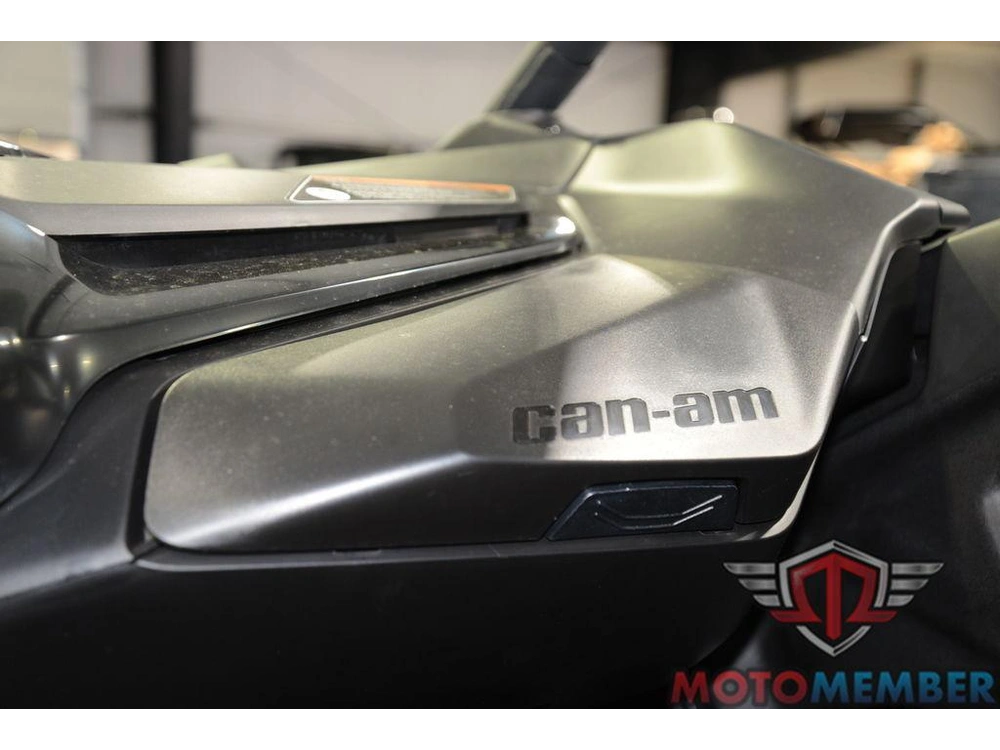 2026 Can-am Maverick R Max X Rs With Smart-shox Dusty Navy alt